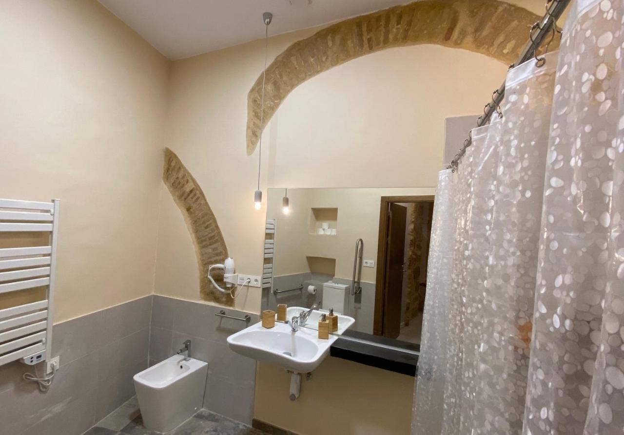 קדיז Gadeiras Suites - Apartamentos Turisticos De 2 Llaves מראה חיצוני תמונה