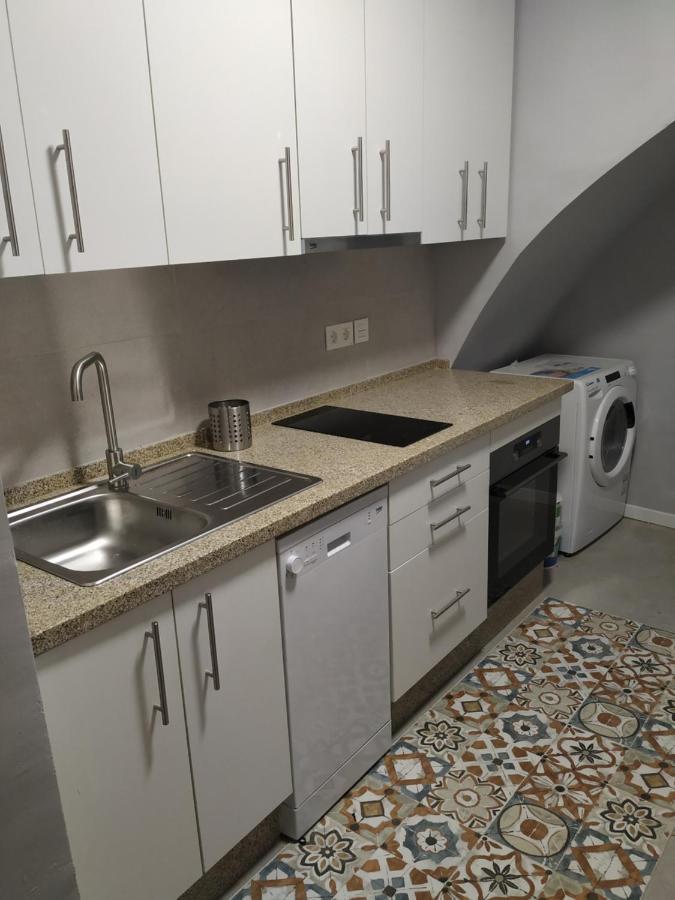 קדיז Gadeiras Suites - Apartamentos Turisticos De 2 Llaves מראה חיצוני תמונה